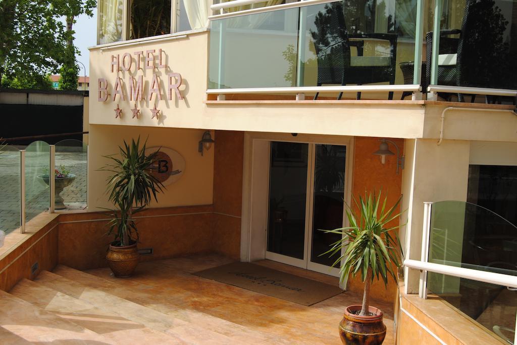 Hotel Bamar Pinarella Luaran gambar